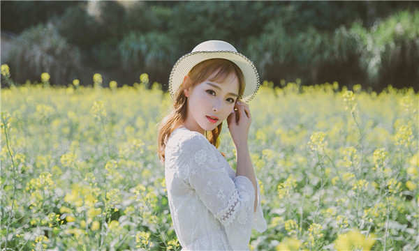 梨树标题：想找个女人帮忙生孩子的有效解决方案，助您圆梦家庭
